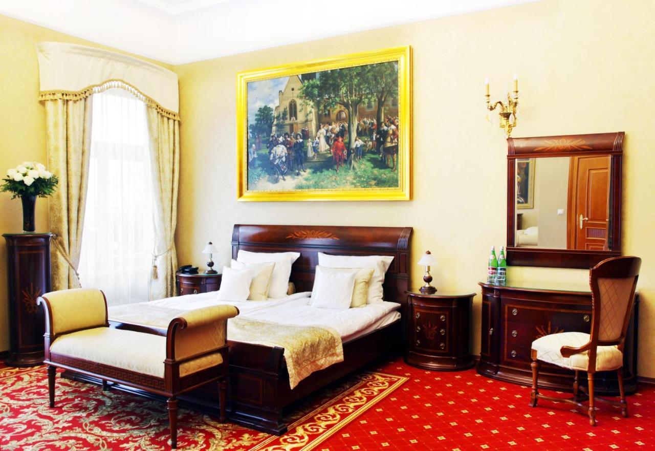 Palac Zelechow Spa & Wellness Εξωτερικό φωτογραφία