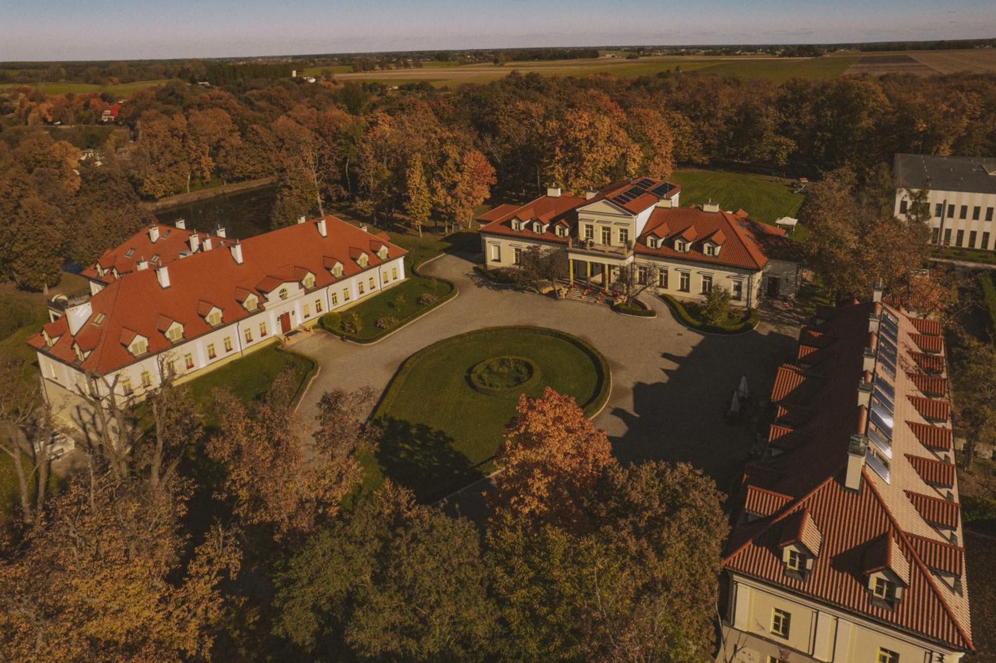 Palac Zelechow Spa & Wellness Εξωτερικό φωτογραφία