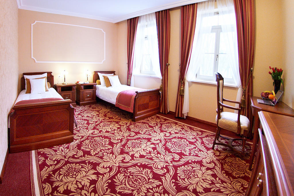 Palac Zelechow Spa & Wellness Δωμάτιο φωτογραφία