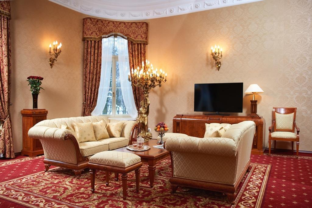Palac Zelechow Spa & Wellness Εξωτερικό φωτογραφία
